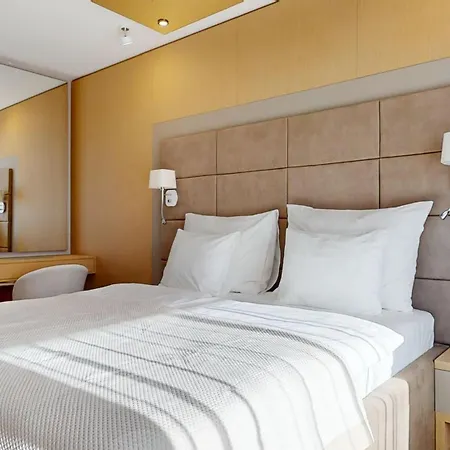 Eurovea Tower Апарт-отель 5*