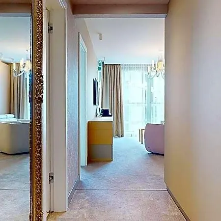 Eurovea Tower Aparthotel 5*