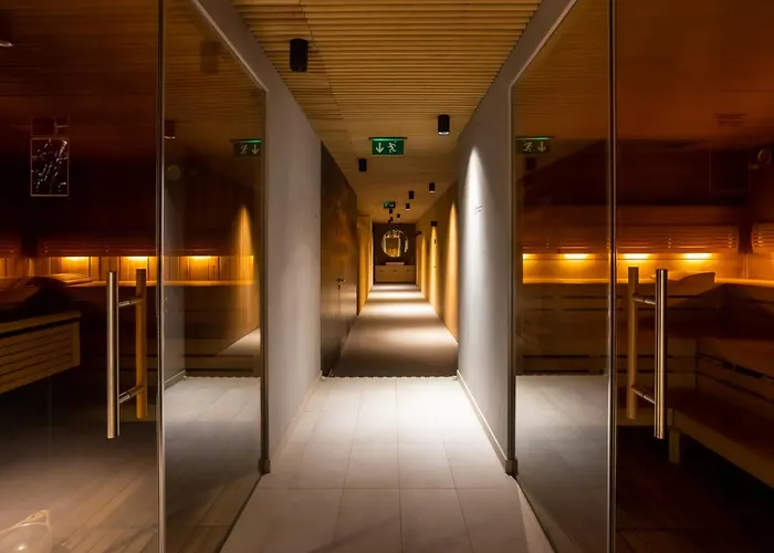 Aparthotel Eurovea Tower